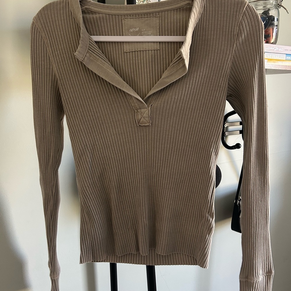 Aerie Long Sleeve Tee in Tan